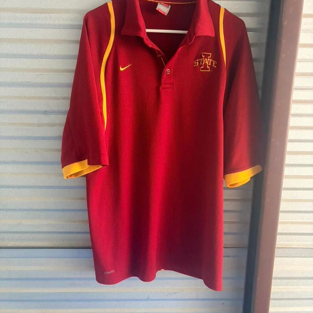Nike Men's Red and Burgundy Polo-shirts
